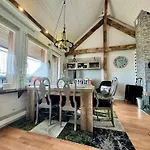 Hof Vierzehnender Im Hohen Venn - 70Qm Fachwerk-Studio - Grosses Wohn-Schlafzimmer Mit Dachterrasse Und Kaminofen - Separate Kueche - Perfekt Fuer Paare - Monschau - Eifel - Hunde Willkommen - Islandpferde